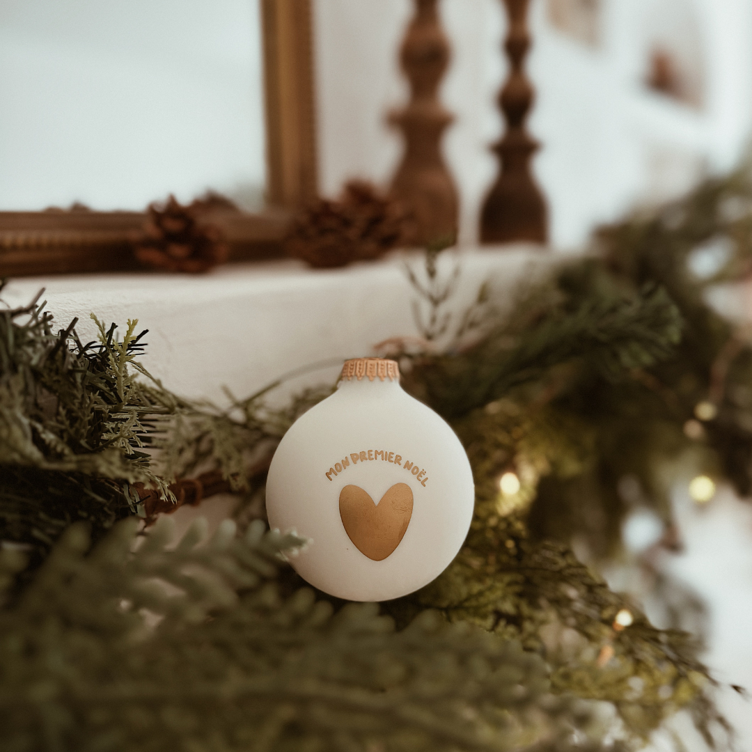 Boule de Noël Mon Premier Noël par Atelier Wagram